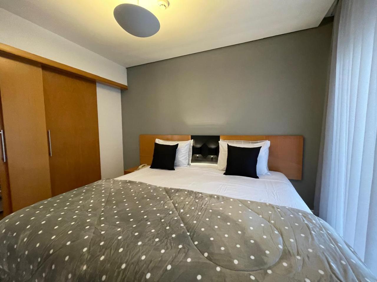 Flat Parque Do Ibirapuera - Jardins Hotel เซาเปาโล ภายนอก รูปภาพ