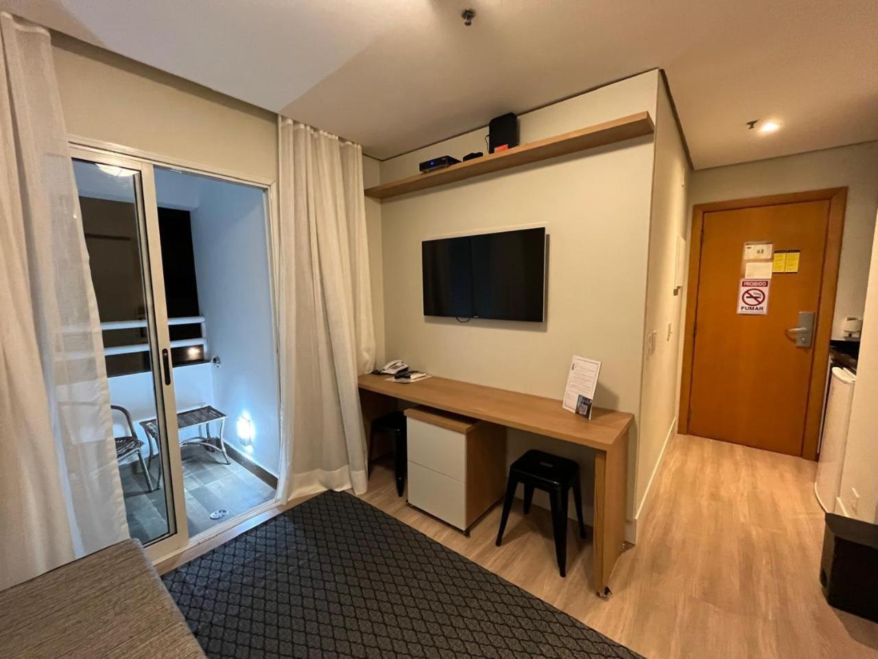 Flat Parque Do Ibirapuera - Jardins Hotel เซาเปาโล ภายนอก รูปภาพ